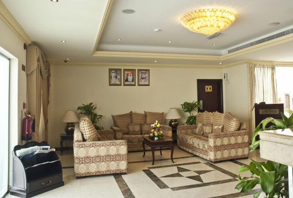 דובאי Regent Beach Resort מראה חיצוני תמונה